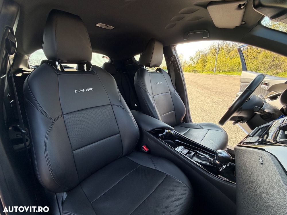 Toyota C-HR 1.8 HSD 4x2 CVT C-ult LED - 18