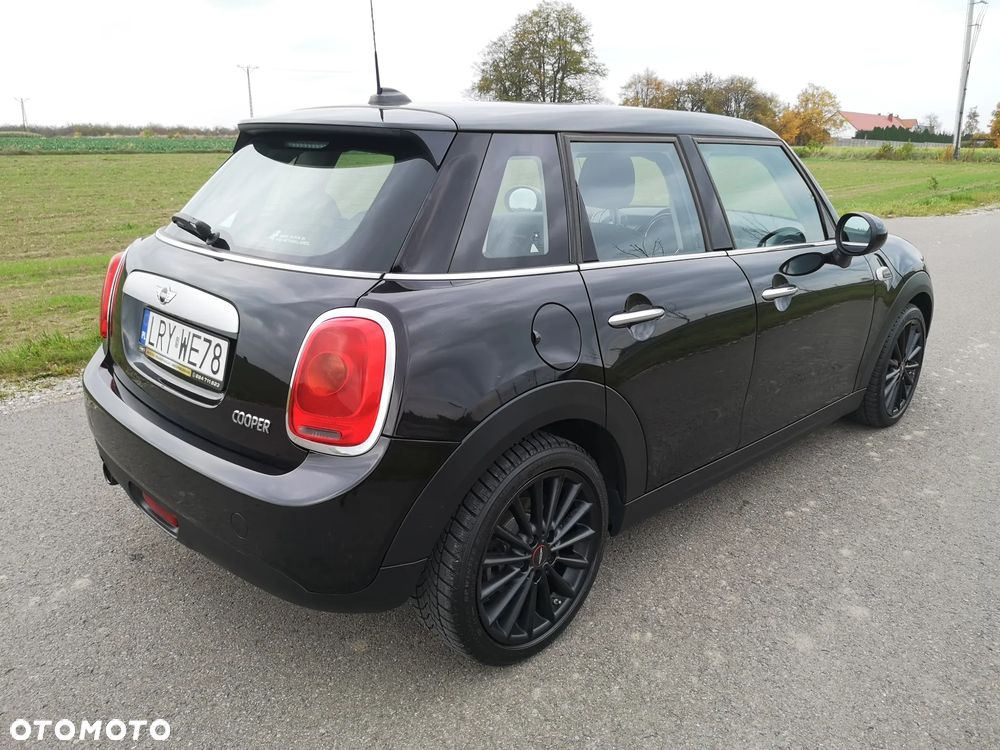 MINI Cooper Seven Chili - 31
