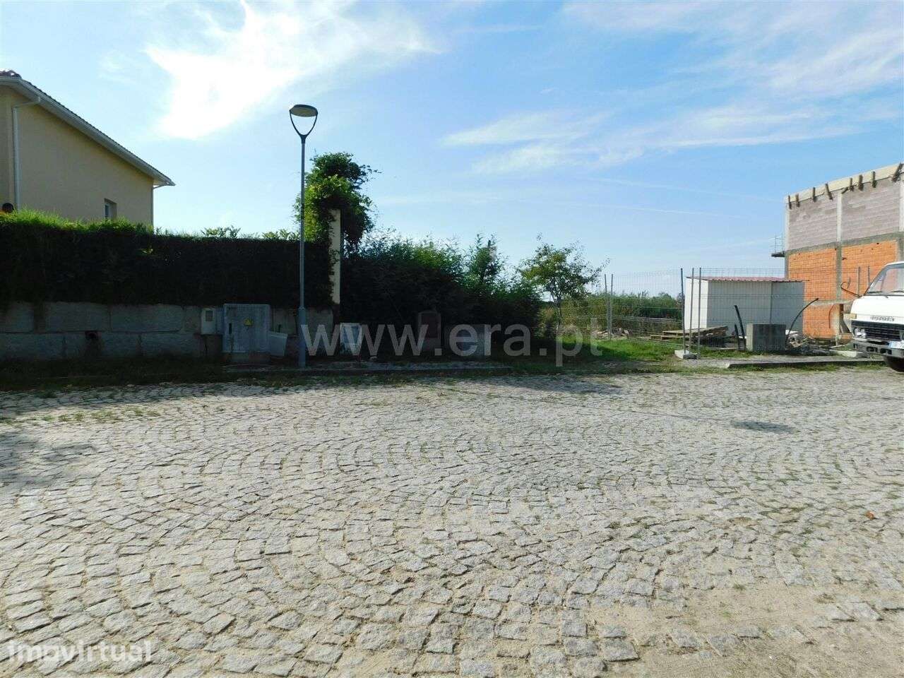 Lote / Seia, Santa Marinha e São Martinho - Grande imagem: 3/3