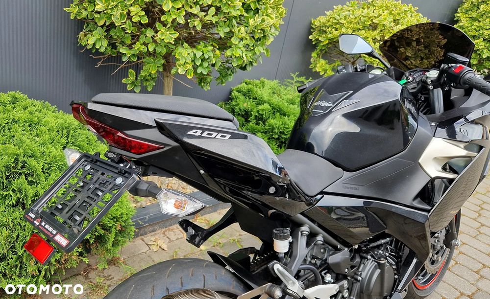 Kawasaki Ninja 400 - 22
