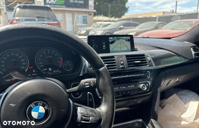 BMW M4 Coupe DKG - 9
