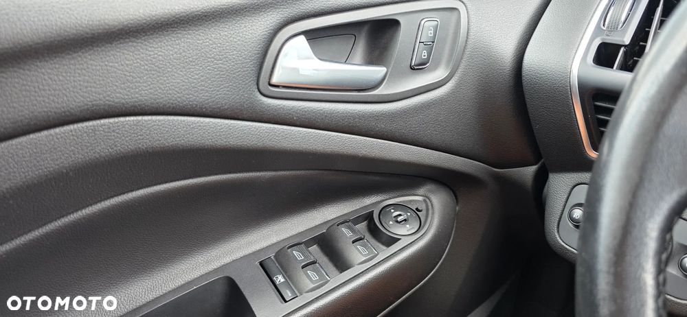 Ford Kuga 1.6 EcoBoost FWD Titanium ASS - 19