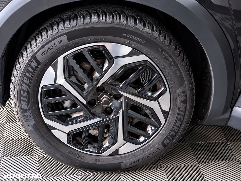 Citroën C4 PureTech 130 Stop&Start EAT8 SHINE - 16