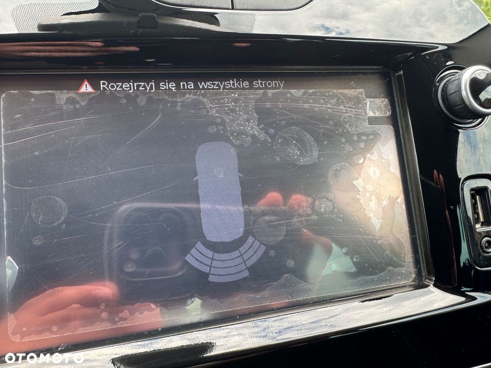Renault Clio 0.9 Energy TCe Limited - 10