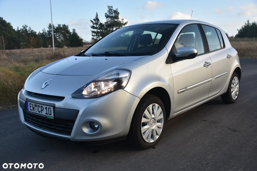 Renault Clio - 1