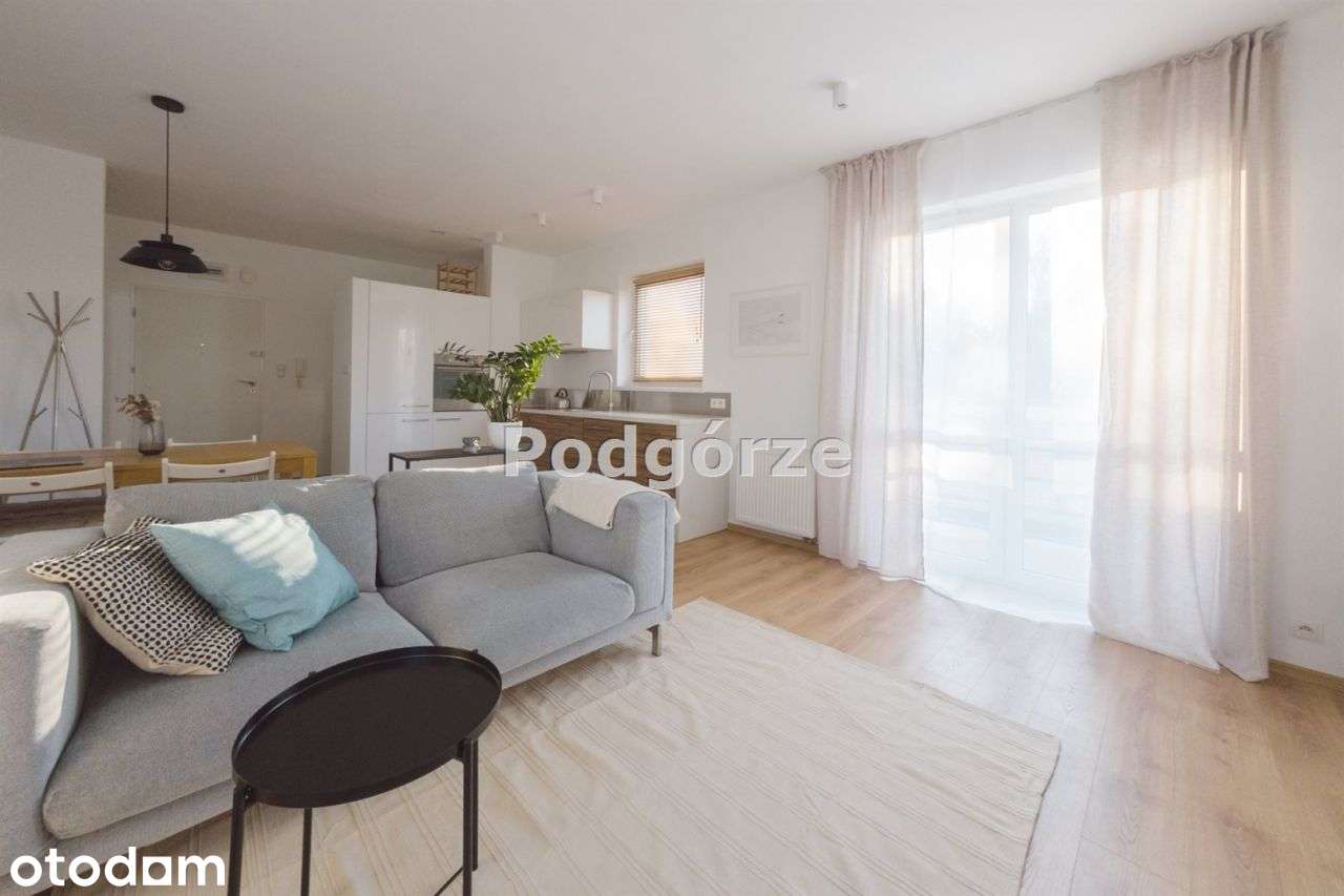 2 pok, duży balkon, zadbane, dwustronne