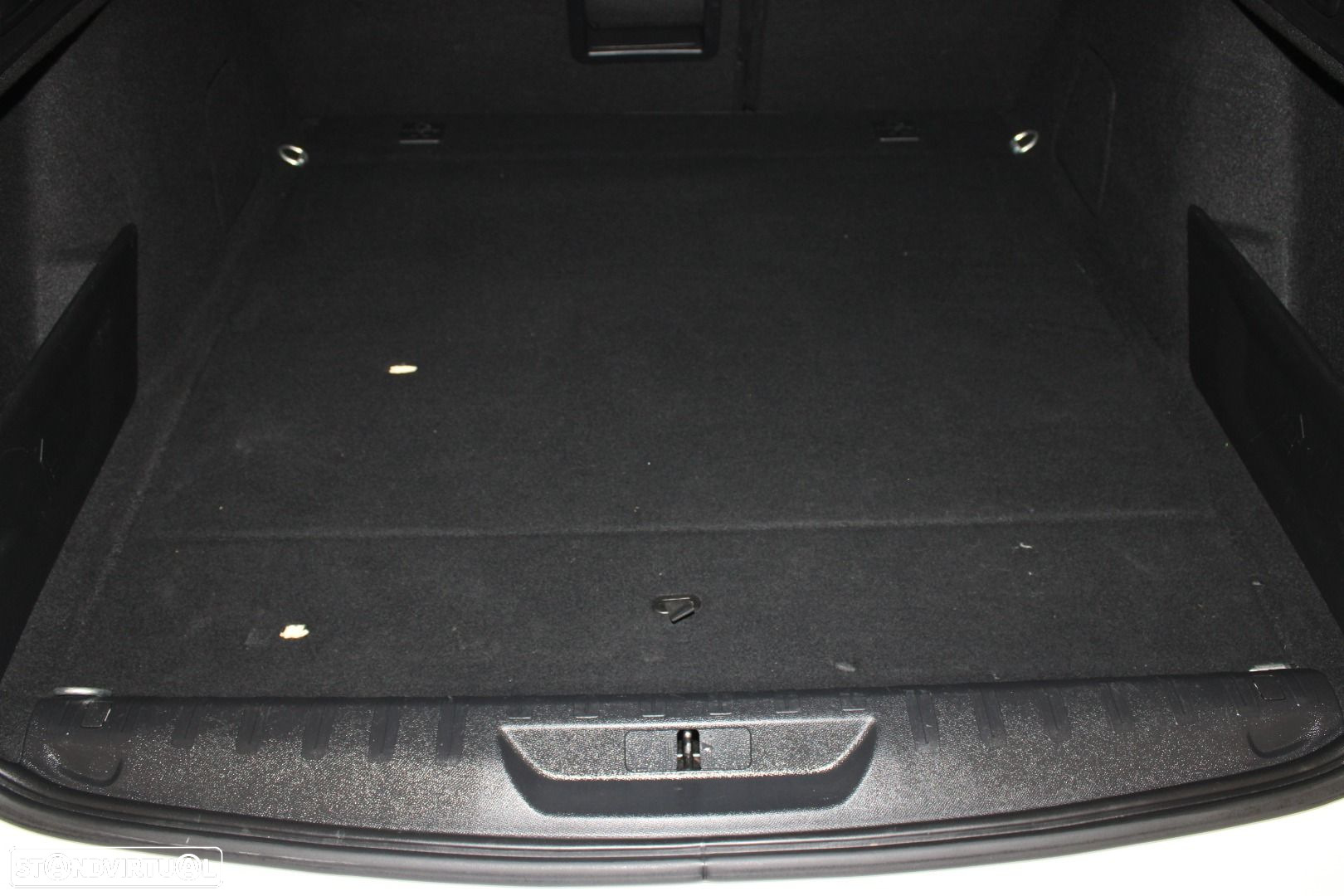 Peugeot 308 SW 1.5 BlueHDi Style - 29