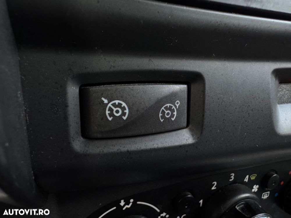 Dacia Duster 1.6 4x2 Prestige - 20