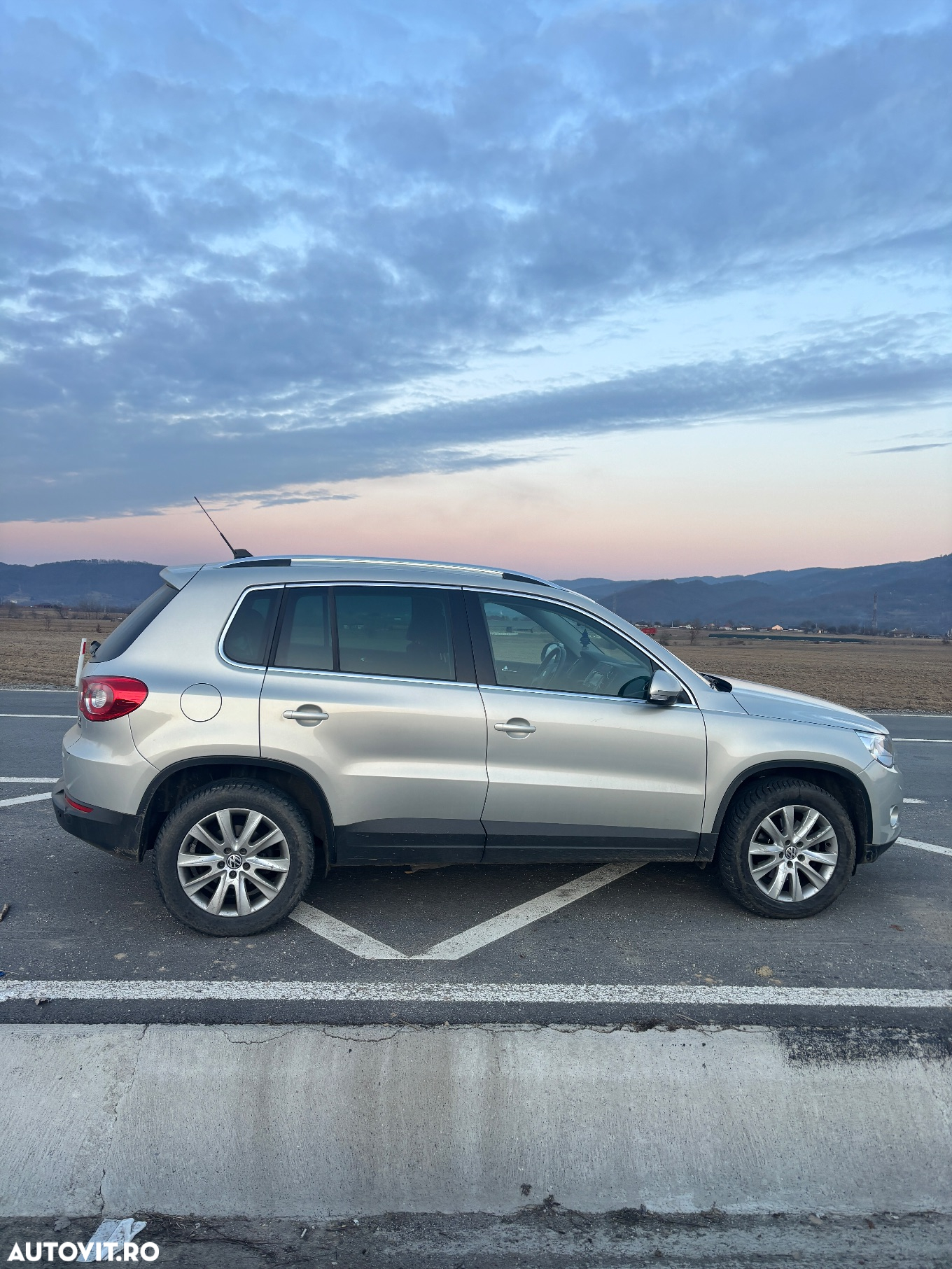 Volkswagen Tiguan 1.4 TSI 4Motion Trend&Fun - 8