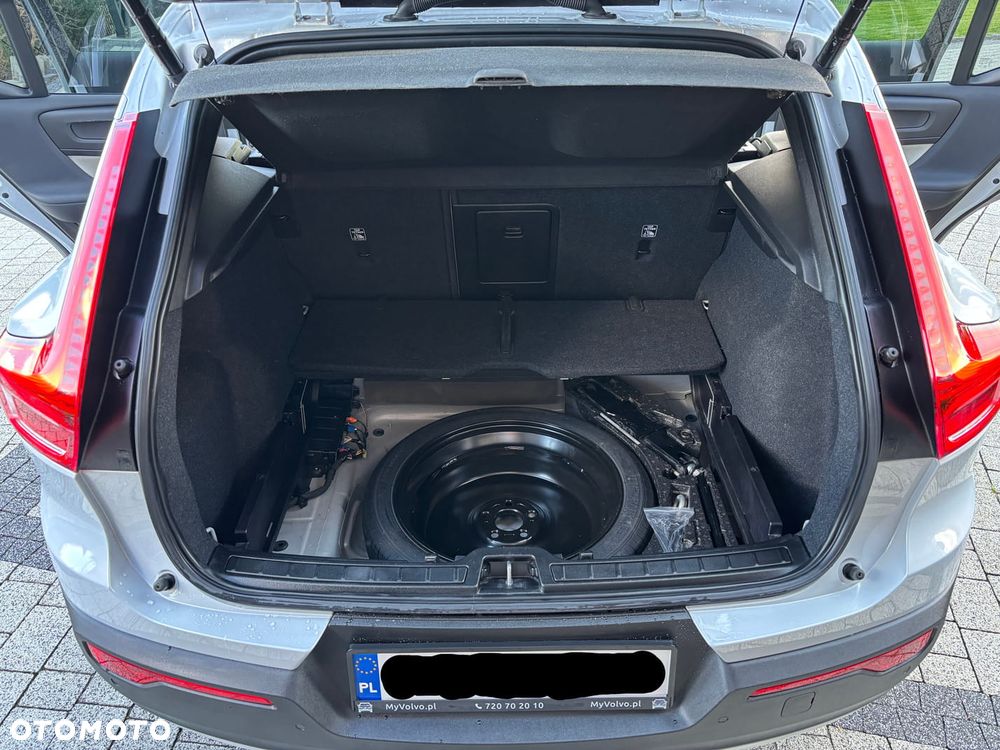 Volvo XC 40 - 22