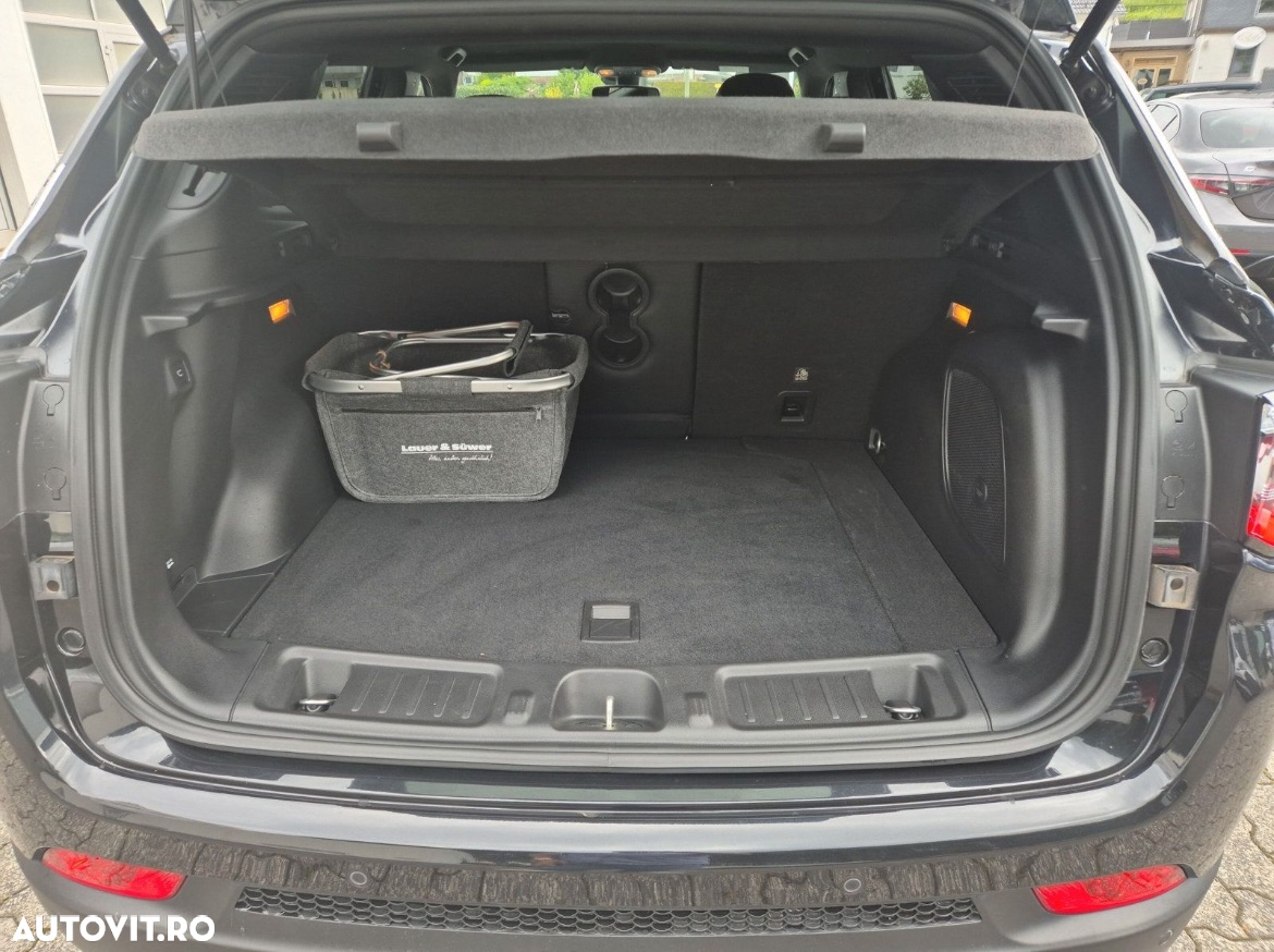 Jeep Compass - 11