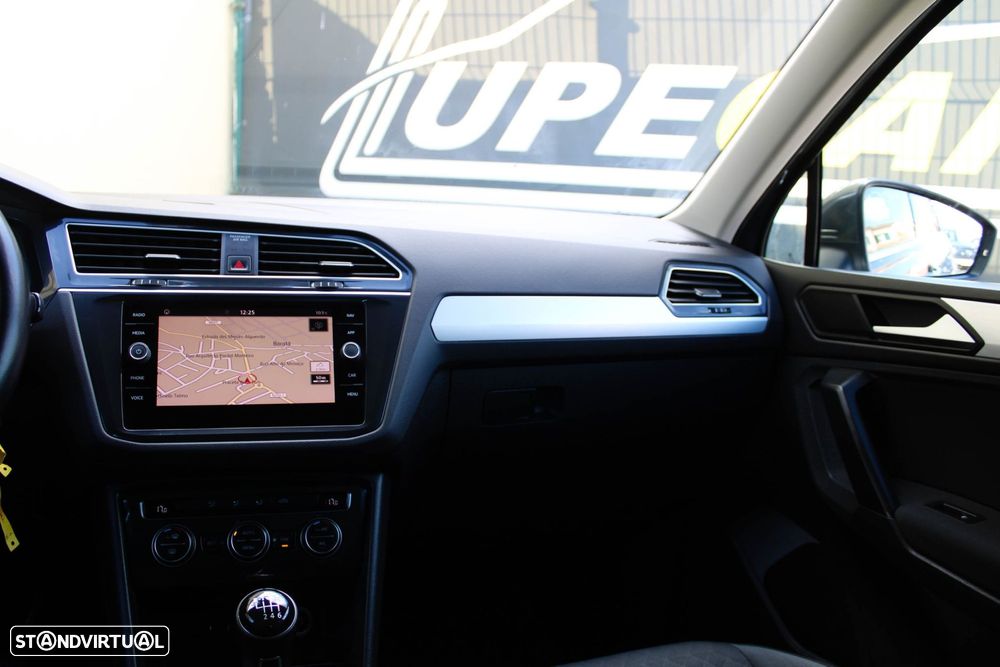 VW Tiguan 2.0 TDI Confortline - 24