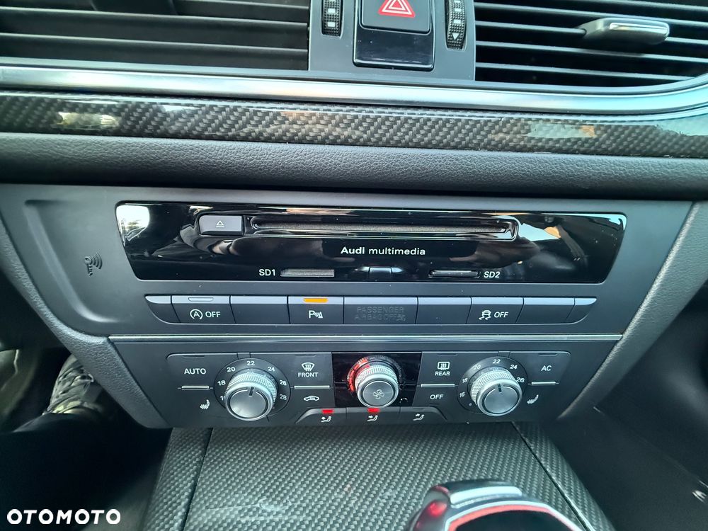Audi A6 Avant 3.0 TDI S tronic - 24