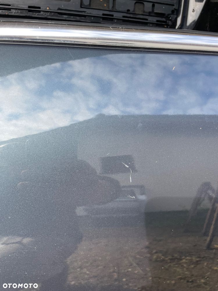 vw passat b5 fl  kombi drzwi lewe prawe  tył kompletne KOLOR LC7V listwa chrom - 10