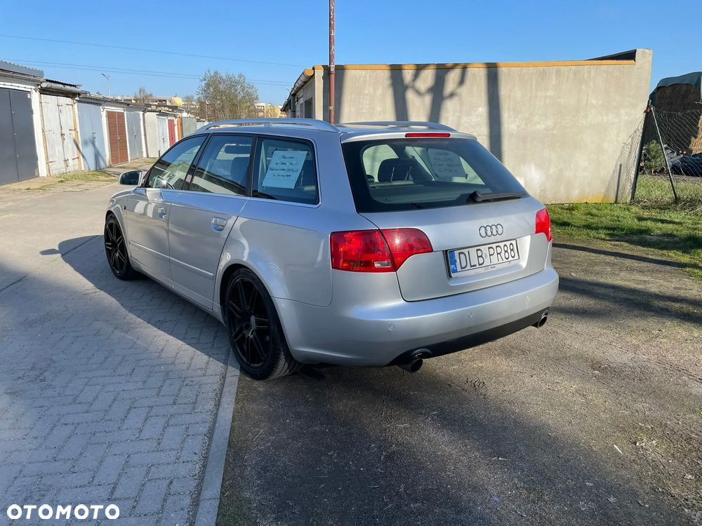 Audi A4 Avant - 5
