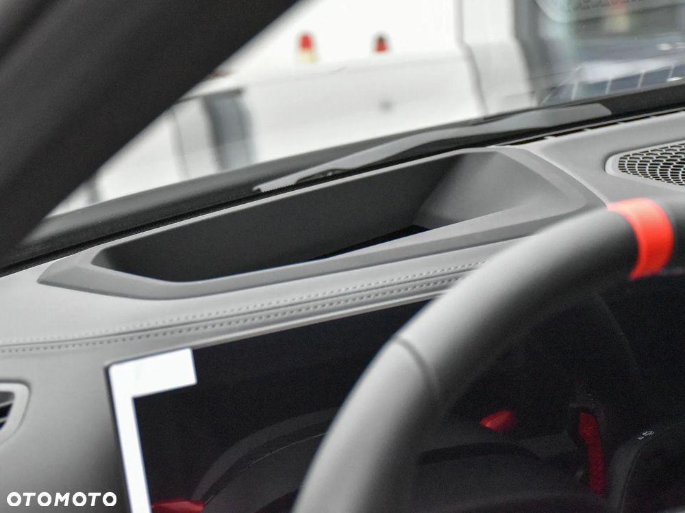 BMW M3 Competition xDrive sport - 19