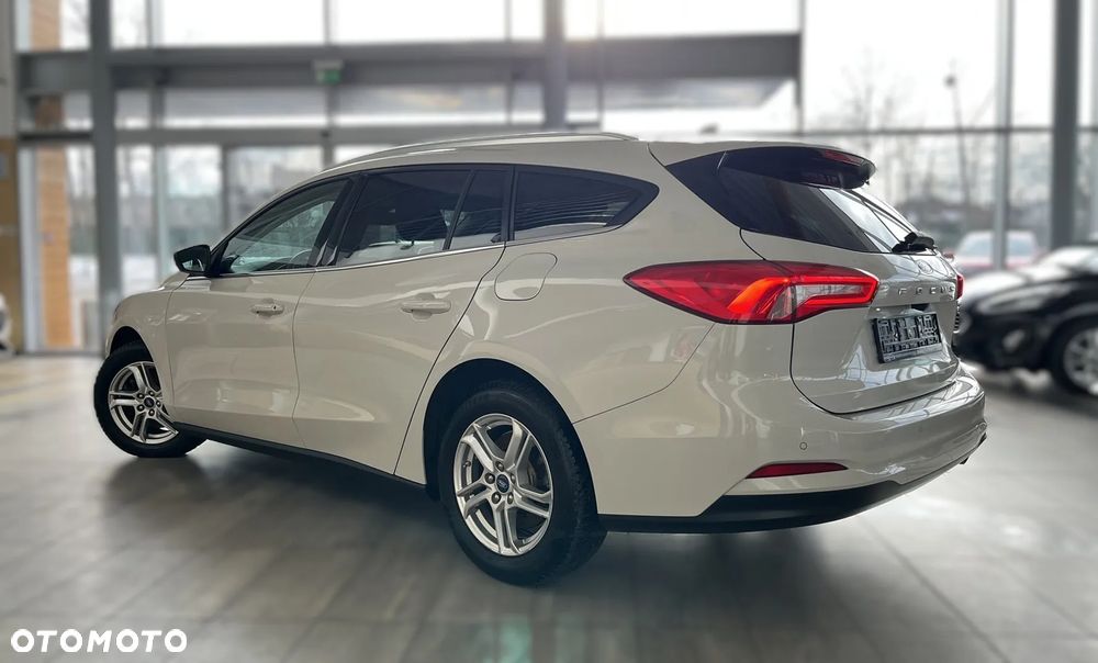 Ford Focus - 4