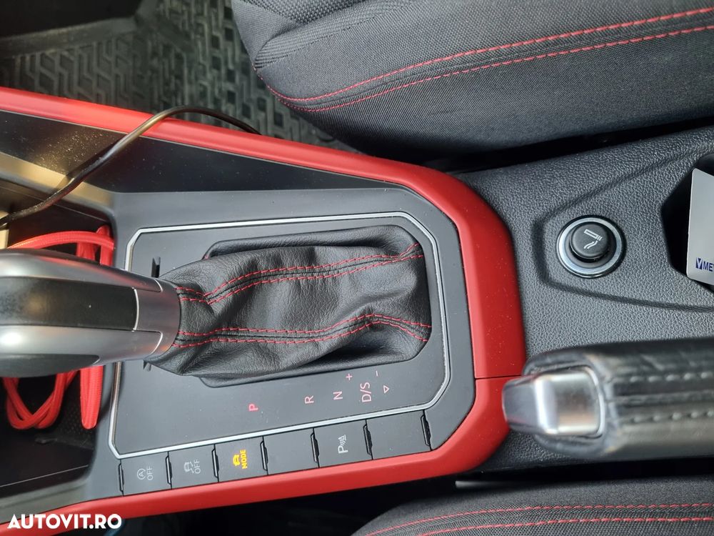 VOLKSWAGEN Polo 2018 — imagine 7