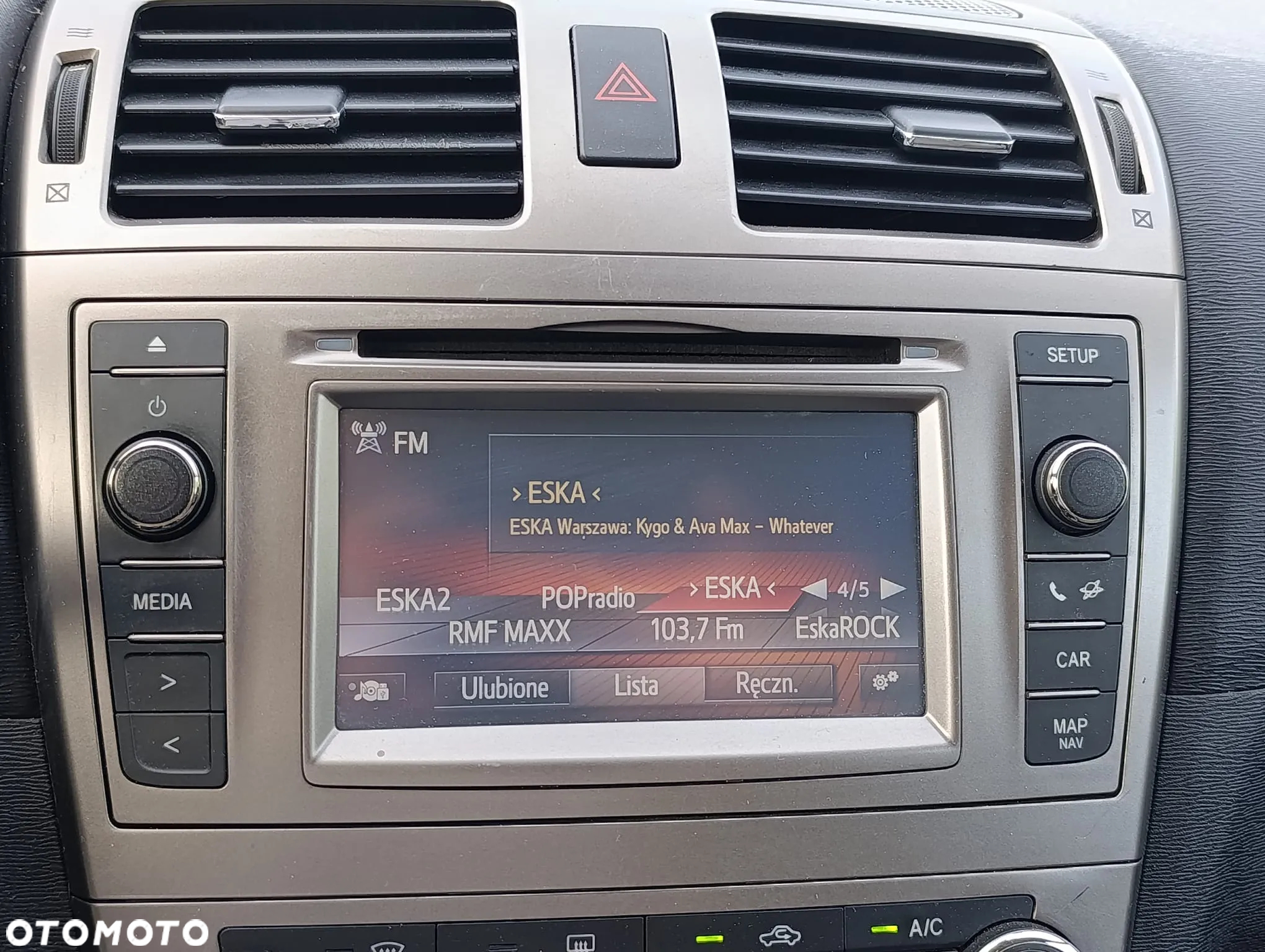 Toyota Avensis 2.2 D-4D Prestige - 29