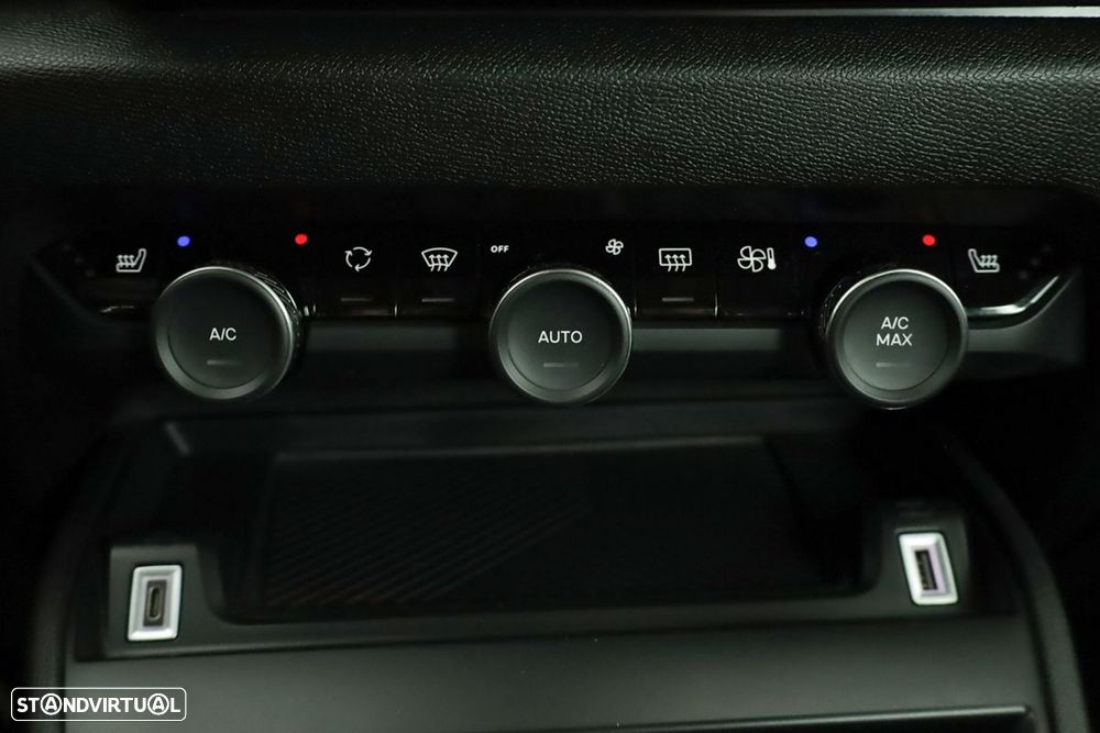 Citroën C4 1.2 PureTech Plus EAT8 - 12