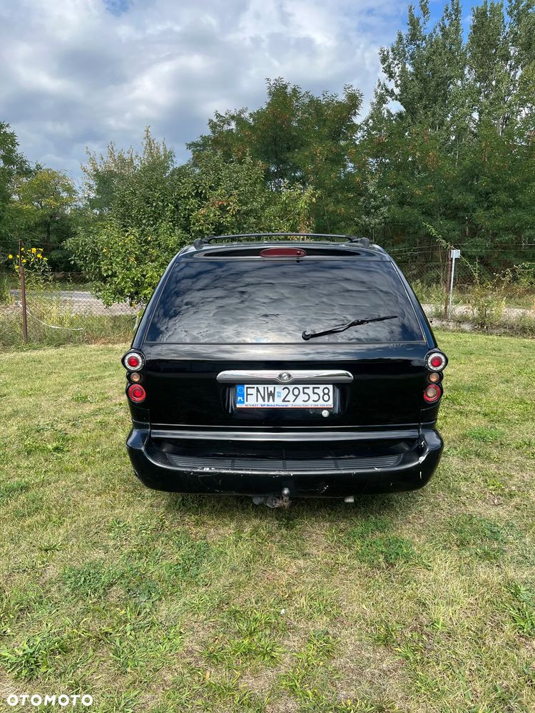 Chrysler Grand Voyager - 3