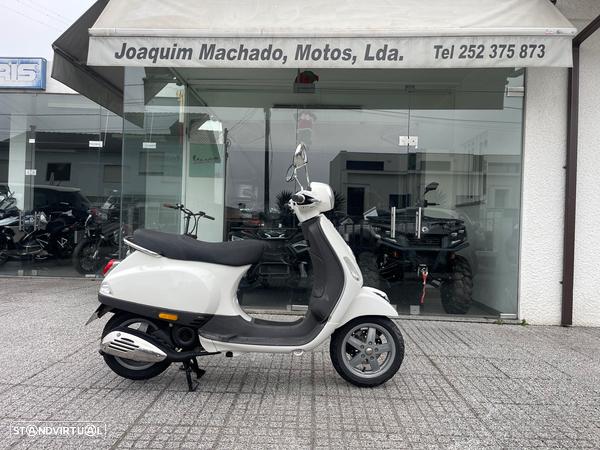 Vespa 50 Lx 50, 4 tempos