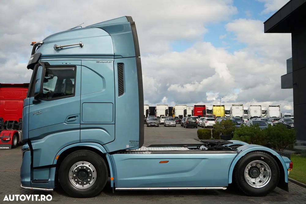 Iveco S-WAY / 570 / FULL ADR / RETARDER / I-PARK COOL / FULL AIRMATIC / JANTE DIN ALIAJ / ANVELOPE 100% / - 6