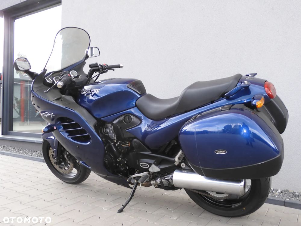 Triumph Trophy - 28