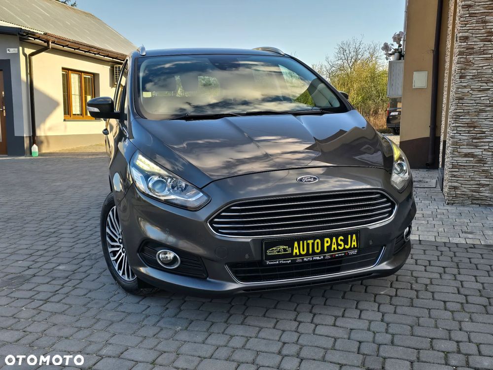 Ford S-Max 2.0 TDCi Titanium PowerShift - 6