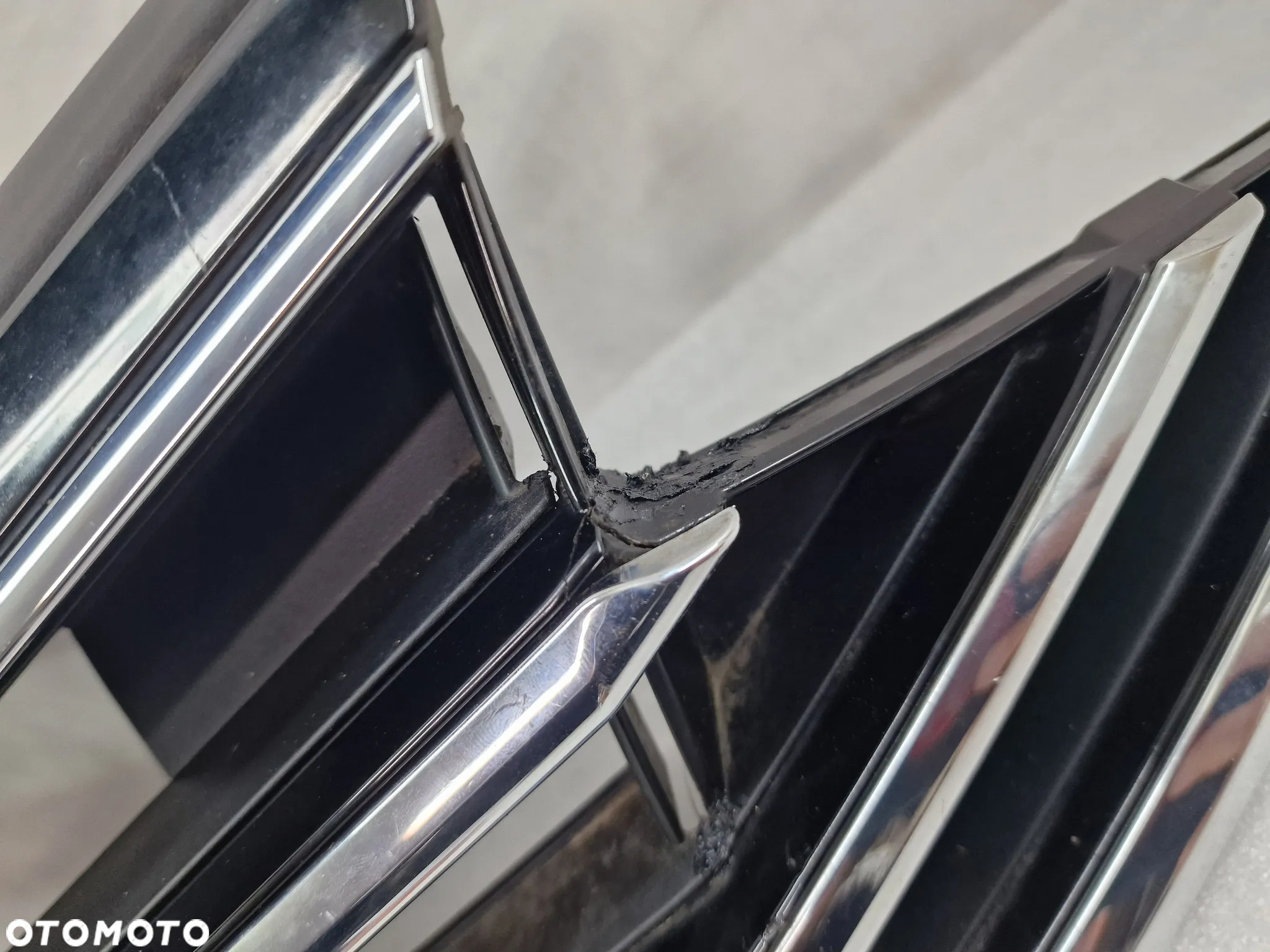 VW PASSAT B8 R-LINE LIFT 20- ATRAPA / GRILL PRZEDNI PRZÓD , NR 3G0853653N , NR AUKCJI GL779 - 17