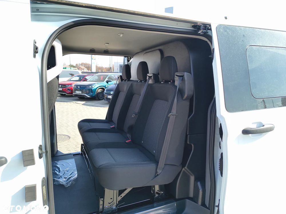 Volkswagen Transporter Kombi L1H1 N1 - 12