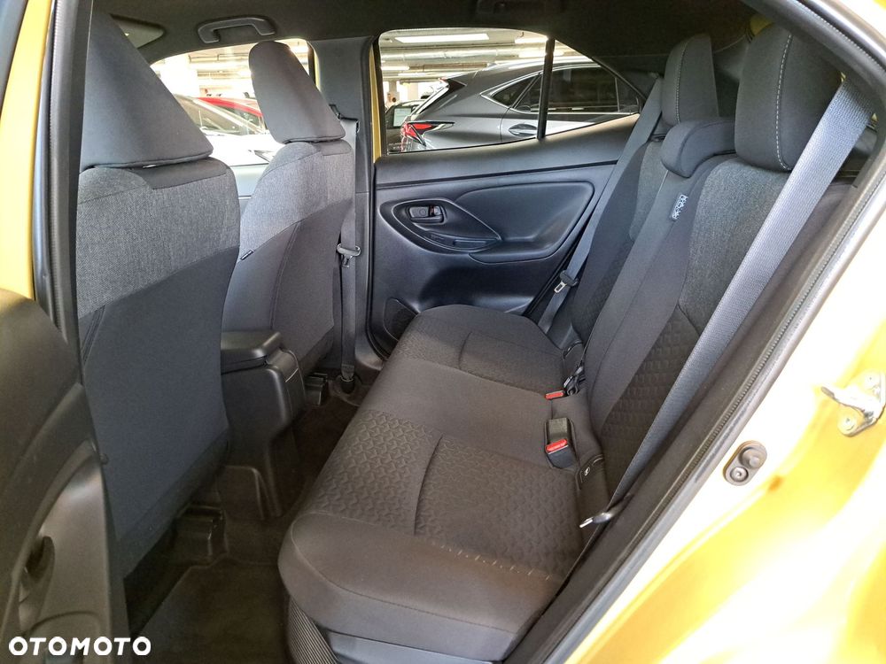 Toyota Yaris Cross Hybrid 1.5 Comfort - 13