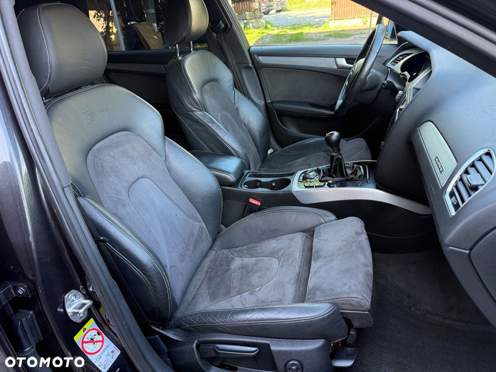 Audi A4 Avant 2.0 TFSI quattro S line Sportpaket (plus) - 30
