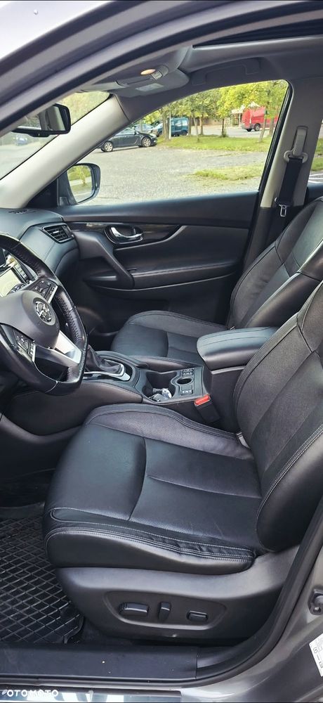 Nissan X-Trail - 2
