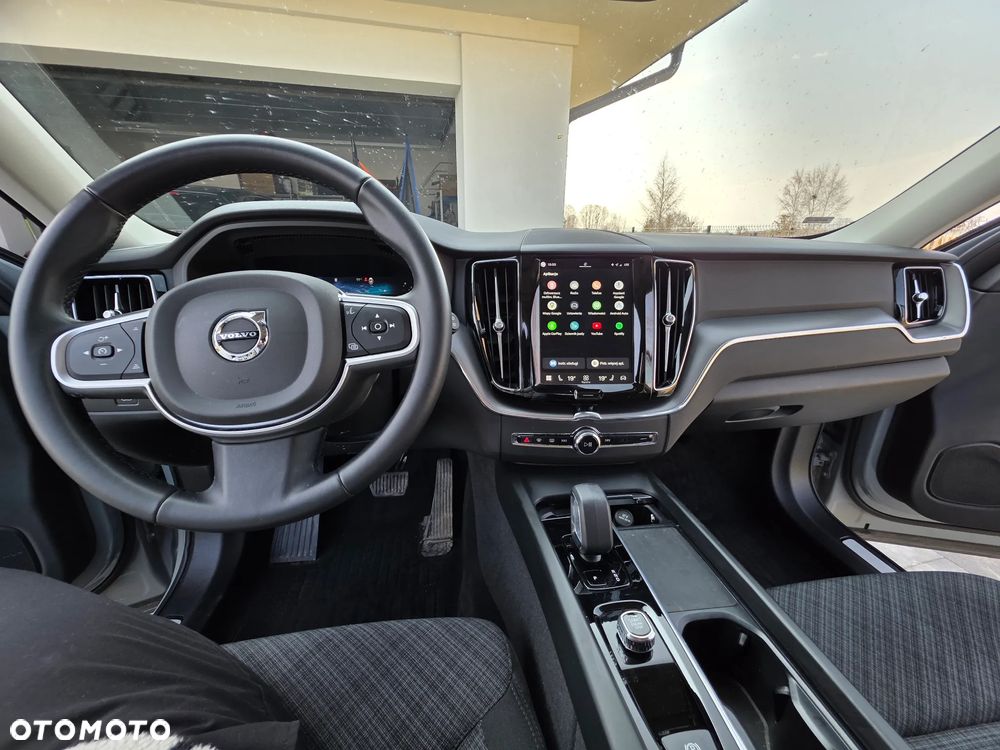 Volvo XC 60 B5 B AWD Core - 6