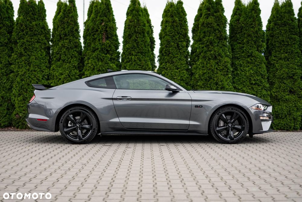 Ford Mustang 5.0 V8 GT - 8