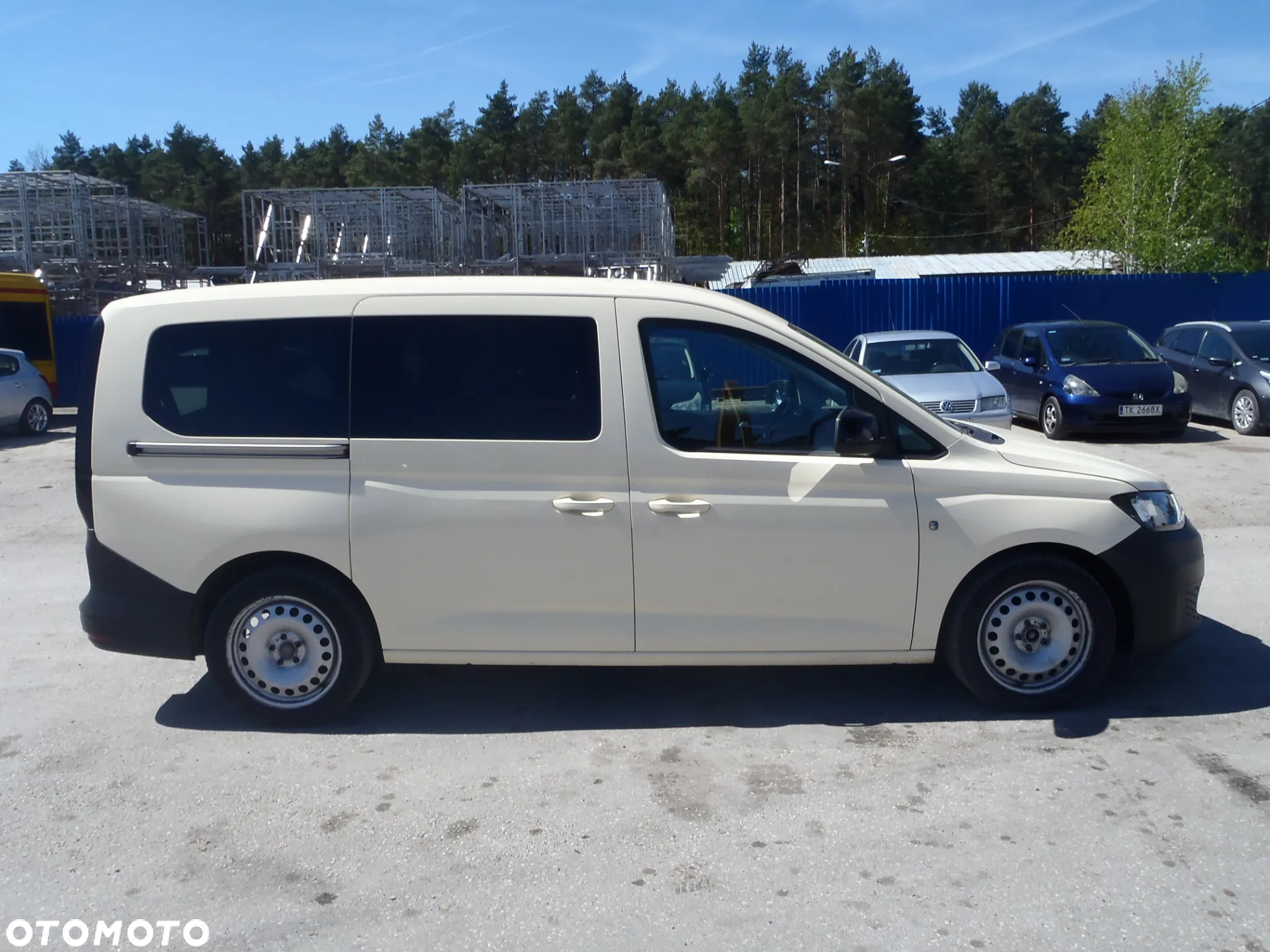Volkswagen Caddy 2.0 TDI (7-Si.) DSG Maxi Trendline - 37