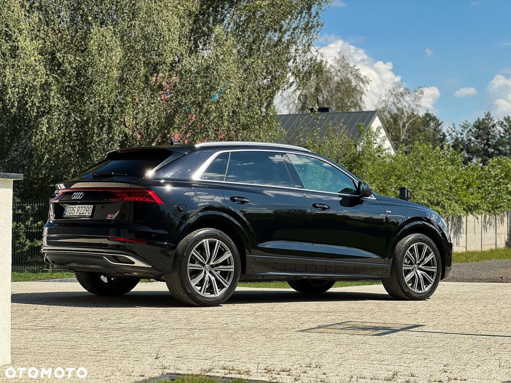 Audi Q8 - 17