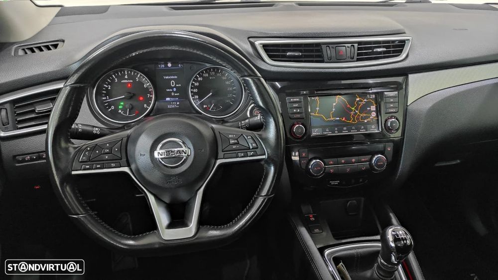 Nissan Qashqai 1.3 DIG-T Tekna - 26