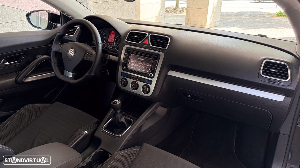 VW Scirocco - 30