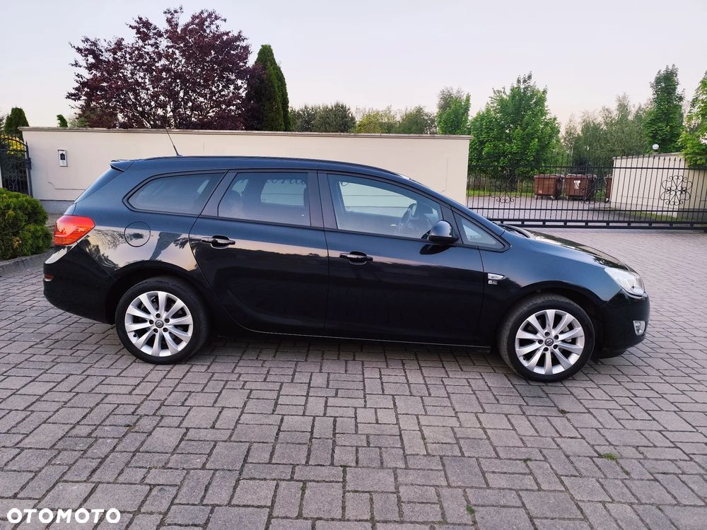 Opel Astra 1.7 CDTI DPF 150 Jahre - 7