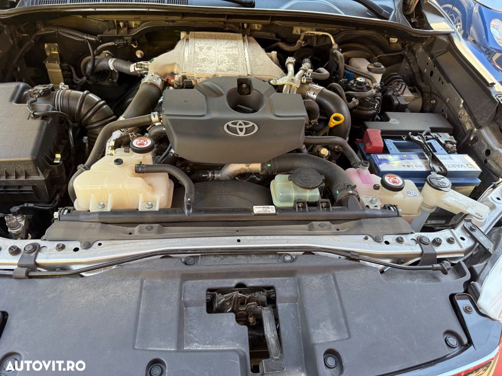 Toyota Hilux ver-2-4d-150cp-4x4-double-cab-at-comfort - 10