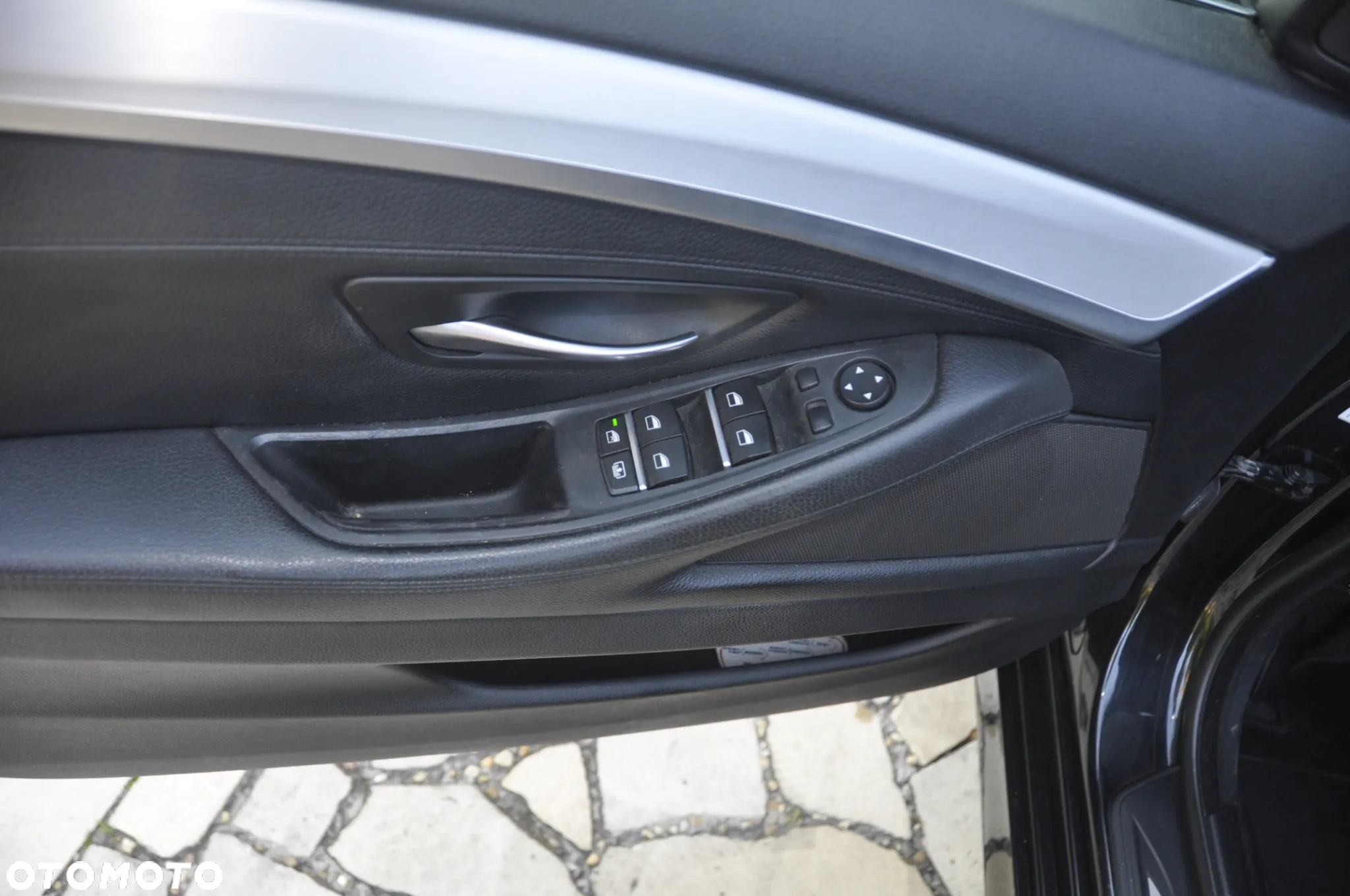 BMW Seria 5 520d xDrive Luxury Line - 12