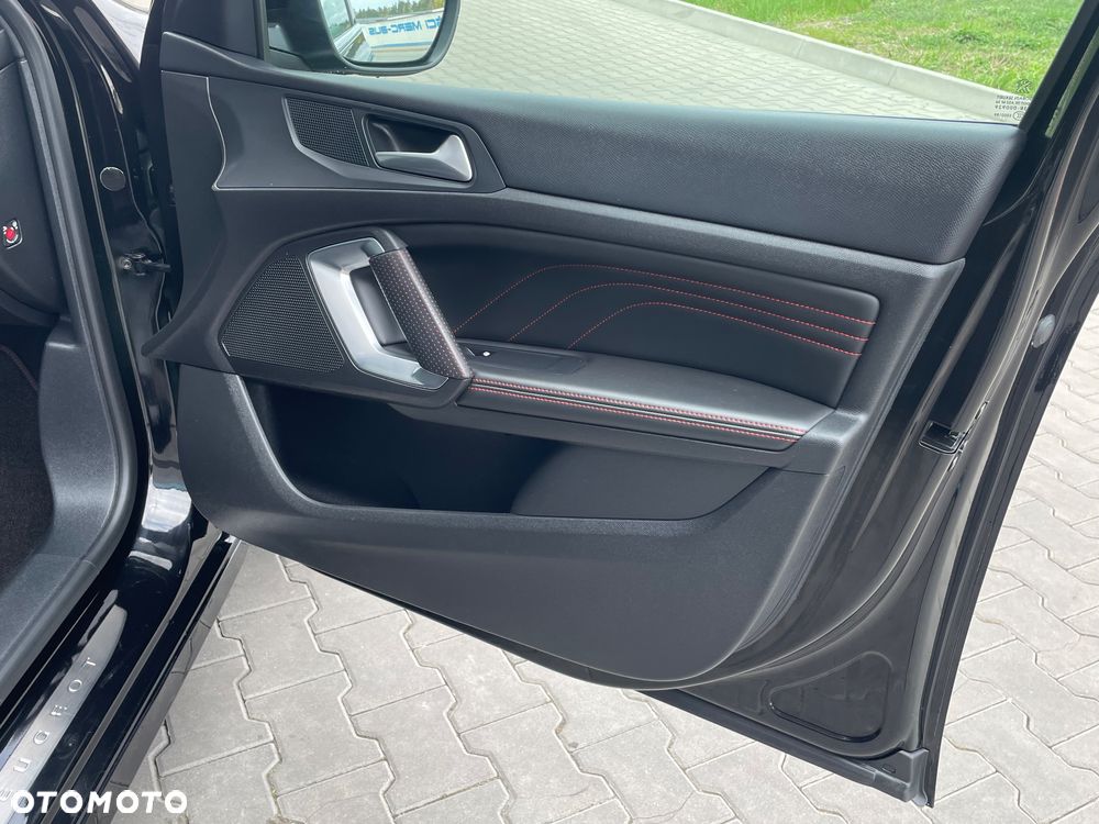 Peugeot 308 - 24