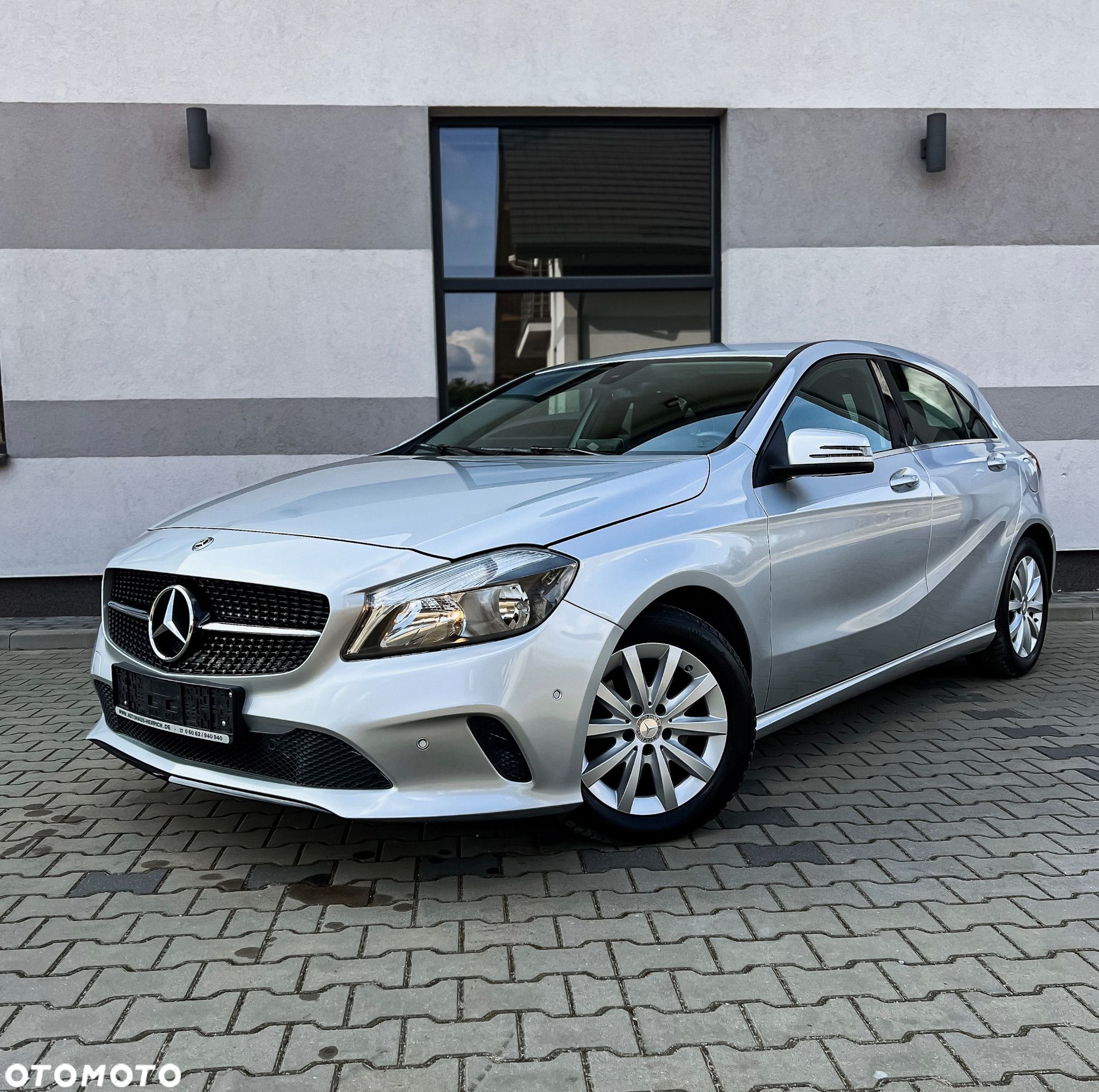 Mercedes-Benz Klasa A 180 7G-DCT - 1