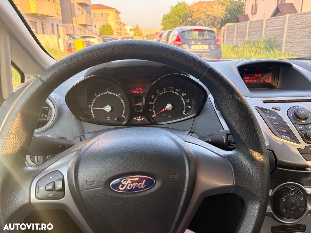 Ford Fiesta 1.6 TDCI Trend - 6