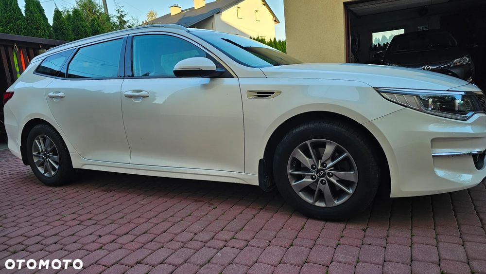 Kia Optima 1.7 CRDI L DCT - 19
