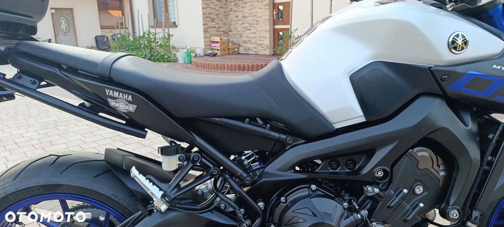 Yamaha MT - 24