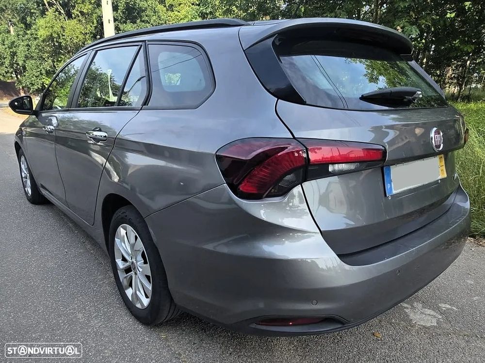 Fiat Tipo Station Wagon 1.3 M-Jet Lounge - 7