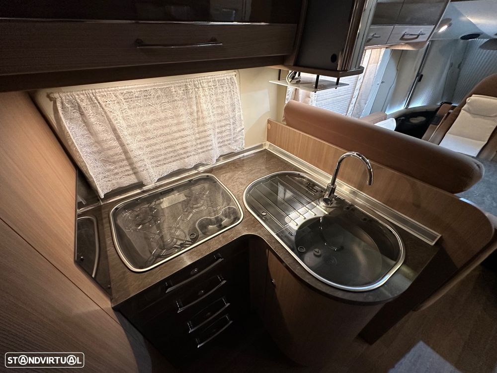 Burstner Aviano i727 - 14